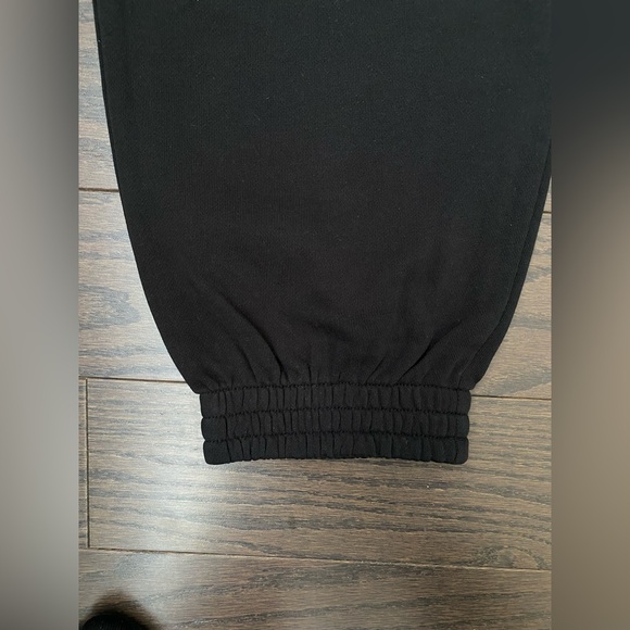 Designer sweatpants - Picture 3 of 6